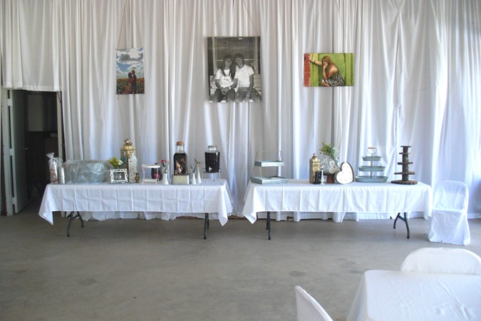 &quotLovely Drink & Dessert Tables"